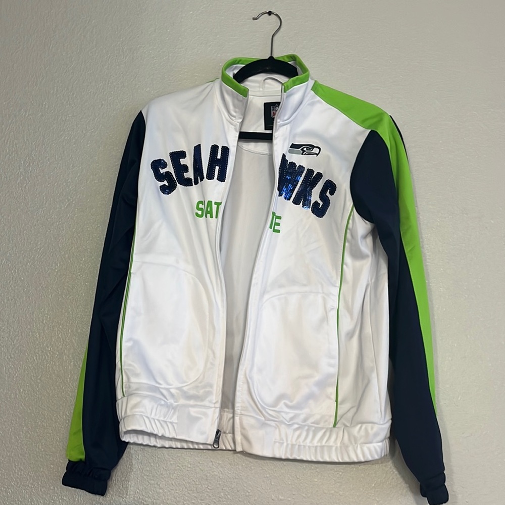 Seahawks zip up🏈✨ - Picture 2 of 2
